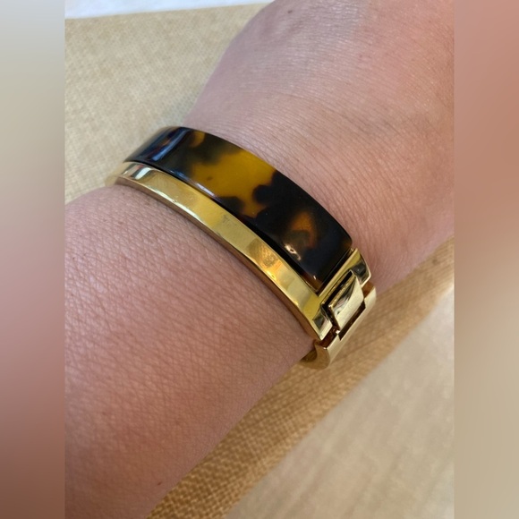 Stella & Dot Jewelry - Stella & Dot Tortoise Hinged Bangle Bracelet Chic Business Casual